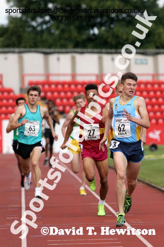 Inter boys 800 metres, 2015 English Schools, Gateshead. Photo: David T. Hewitson/Sports for All Pics
